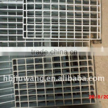 metal outdoor stair tread