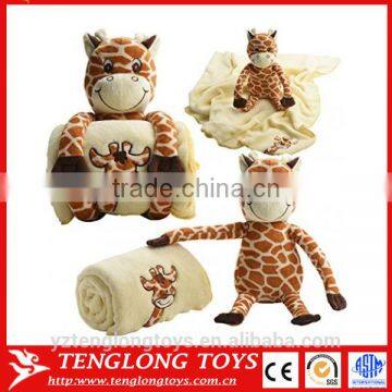 Best quality natural color plush baby blanket with stuffed giraffe toy