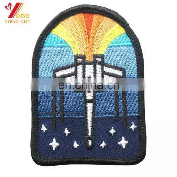 2017 wholesale cheap custom shaped Embroidery Patch with merrow border