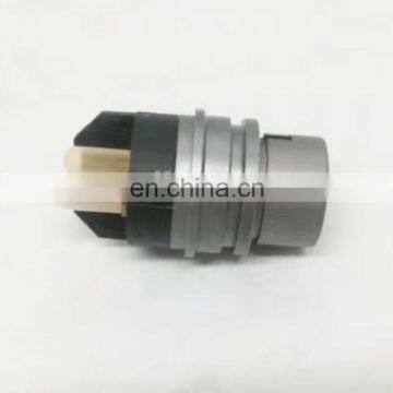 Common Rail Injector Control Valve F00RJ02703 Injector Solenoid Valve