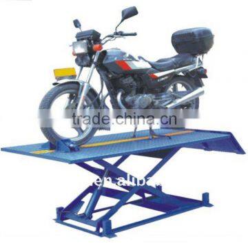 Electric Hydraulic Motorcycle Lift AX-350A