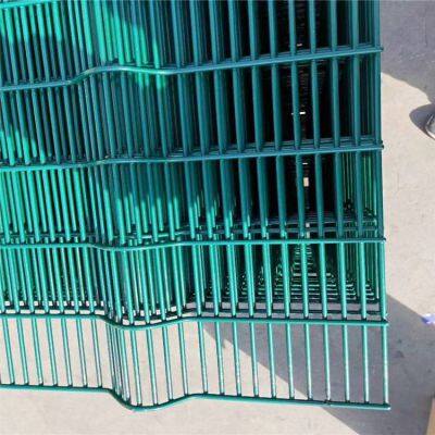 Hot-Dip Galvanized 3D Curved Fence 3.0mm Mesh for Industrial Security