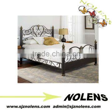 Alexander Wrought Iron Bed/Iron Decor Bed