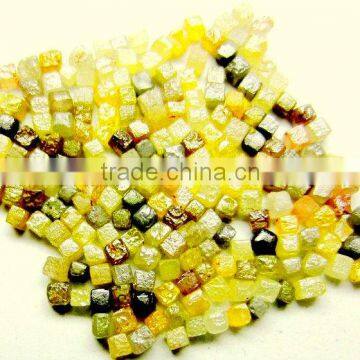 MULTICOLOUR DIAMONDCUBE ROUGH-0.50-2CTWSIZE