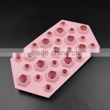 Hot Sale High Quality BPA Free Diamond Shape Silicone Ice Cube Trays photo-2
