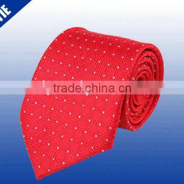 Red dotted 100 % pure woven silk necktie