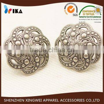 fancy hollow clip zinc alloy metal buttons