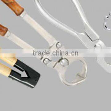 Veterinary Instruments Castrators Dehorners Mole Traps Dog Collars Leashes Hunting Knives Pocket Kinives