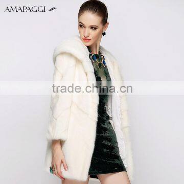Wholesale New Style Pure White Mink Jacket Elegant Fur Coats for Women photo-4