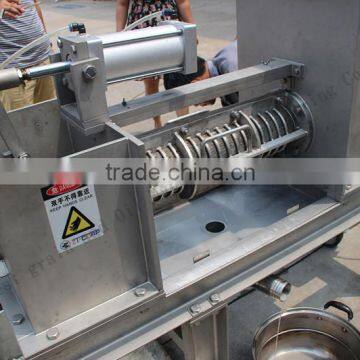 High Quality Newest Cold Pressing Coconut Oil Press Machine For Virgin Coconut Oil photo-5