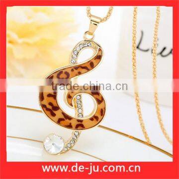 Magnetic Fashion Note Sweater Necklace photo-2