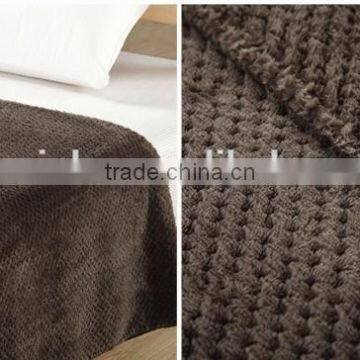 2015 Hot Sale 100% Polyester Warm Fabric Home Textile Honeycomb Popcorn-Stitch Solid Waffle Weave Blanket photo-5