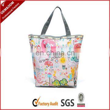 Fashion purses and handbags brand name