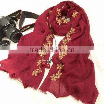 Charm Elegant Large Plain Small Leaf Embroidery Patterns Scarves Fashion Quality Choice