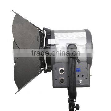 Menik SR-1500 150W Fresnel Lens LED Spotlight