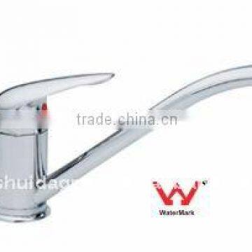 HOT&SALE High quality brass kitchen faucet,Water Mark Certificate,Item No.HDA4088XH