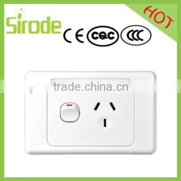 Modern Home Houshold Electrical Clipsal SAA Approved Single Power Point with Switch 250V 10A