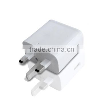 wholesale new arrival 220v to 110v plug 3 pin plug Charger adapter 5v 2.1a output with ce rosh