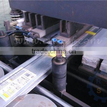 Middle Sealing & Bottom Sealing Bag Making Machine photo-5