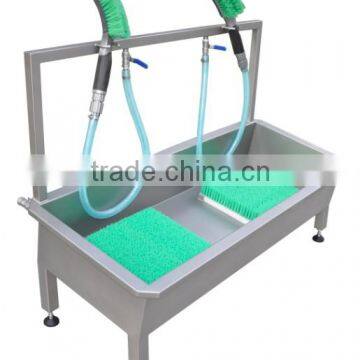 manual boots washer