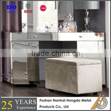 wholesale furniture supplier