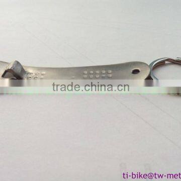 cheap can opener bottle opener made in china with titanium material