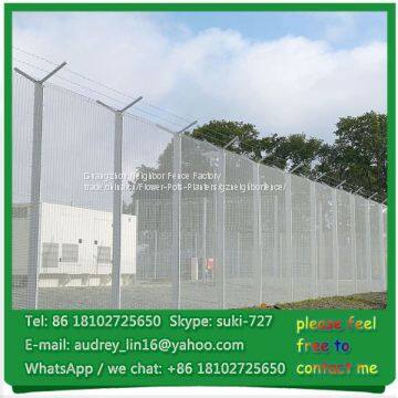 Corrosion resistance hot dipped galvanized 358 mesh fence for UK