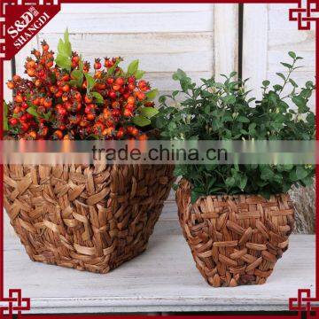 Natural water hyacinth basket for plants indoor decorative novelty planters