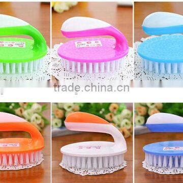 plastic bent cloth washing brush/useful cloth washing brush with soft grip handle