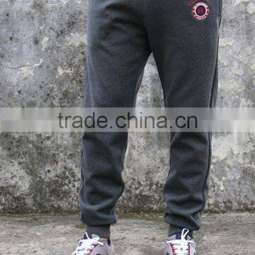 2017 Fashion Latest Design Men Jogger Pants Wholesale OEM photo-2