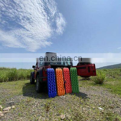 Recovery Tracks Traction Board for 4*4 Off-road Vehicle for Ice Snow Mud or Sand Emergency Traction photo-2