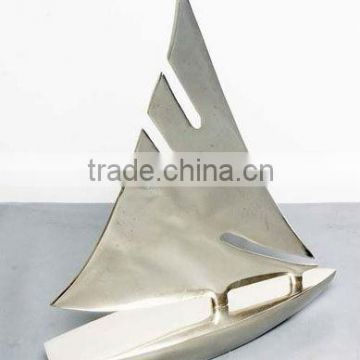 Cast Aluminum Decorative Sail Boat / Table top for Home/ Hotel/ Restaurant/ Wedding/ Party/Office Decoration