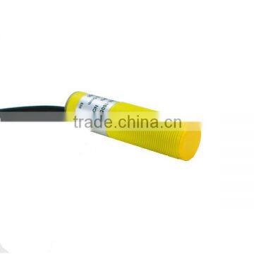 Plastic Tubular M18 / Shielded / AC 24~260V / Sensing 5mm / DM-1805A Series / Cylindrical Inductive Proximity Sensors