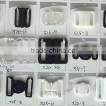 Bikinis/swimwear front plastic clip