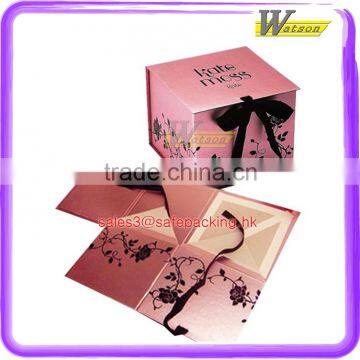 Foldable cardboard magnetic gift box with ribbon