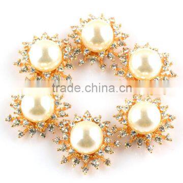 30mm Wholesales Gold Plated AAA Quality Alloy Pearl Snowflake Crystal Rhinestone Buttons for WeddingJewelry Garment Accessory