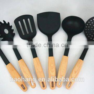 Eco-friendly Silicone Kitchen Mixing Tools