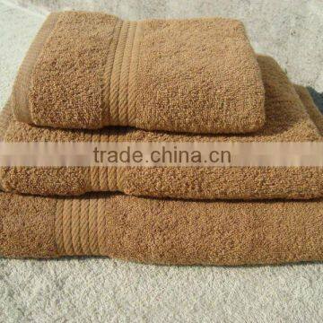 TOWELS SET