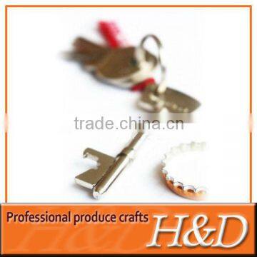 zinc alloy bottle opener manufacturer