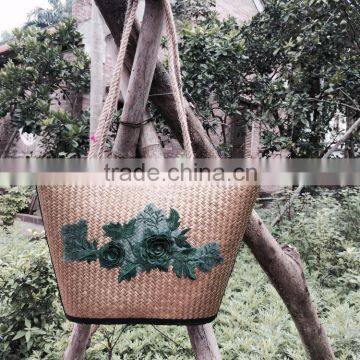 Best selling gold seagrass plant beach bag with handle made in Vietnam