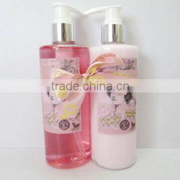 Bath shower gel set