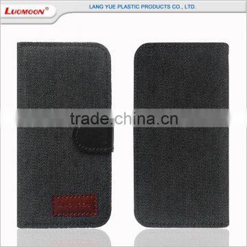 Denim Style With Skateboard 5 Inch Universal Mobile Phone Case photo-5