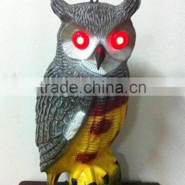 High imitation animal Plastic Blowing Hawk Decoy