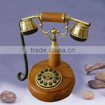 Retro decorative wooden phone