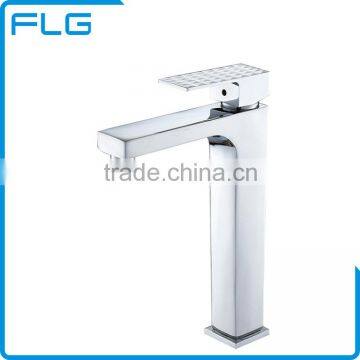 Wholesale Water Saving Chrome Wash Basin Faucet Set