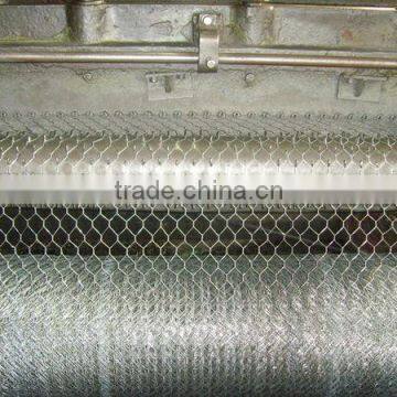 Hexagonal Wire Mesh For Farm Fence / weaving wire mesh hexagonal