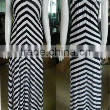 Hot fashion black with white stripe casual dress