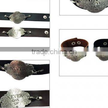 Factory Supplier Korean Retro Bracelets,handcraft Cow Leather Bangle,unisex Leather Bracelets photo-3