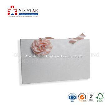 Luxury White Gift Cardboard Drawer Box With Ribbon and Rose Made in China photo-4