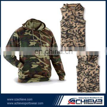 Embroided men gym sleeveless hoodie,fabric type camo hoodie